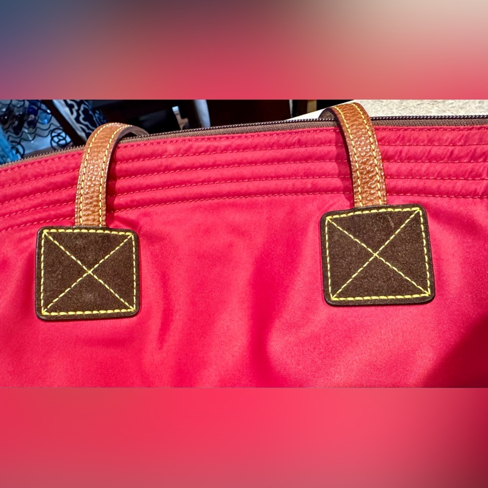 Vintage Dooney & Bourke Victoria Nylon Tote, Red w/ hot pink interior, leather - Picture 10 of 16